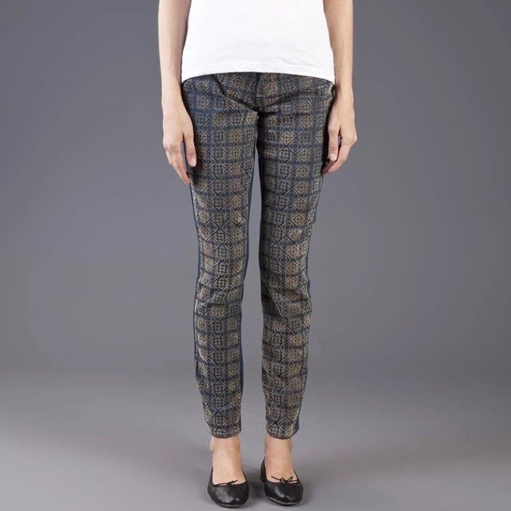 NEW! PAIGE EMILY ULTRA SKINNY VELVET EMBOSSED DENIM JEANS 26 CASUAL CITY MODERN